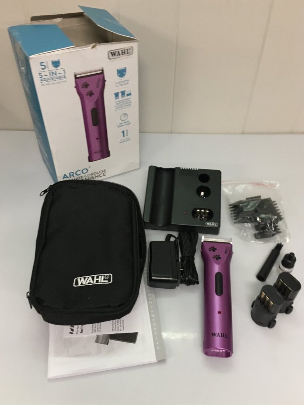 EXCELLENT Wahl Arco Cordless Pet Clipper (Purple) - Complete